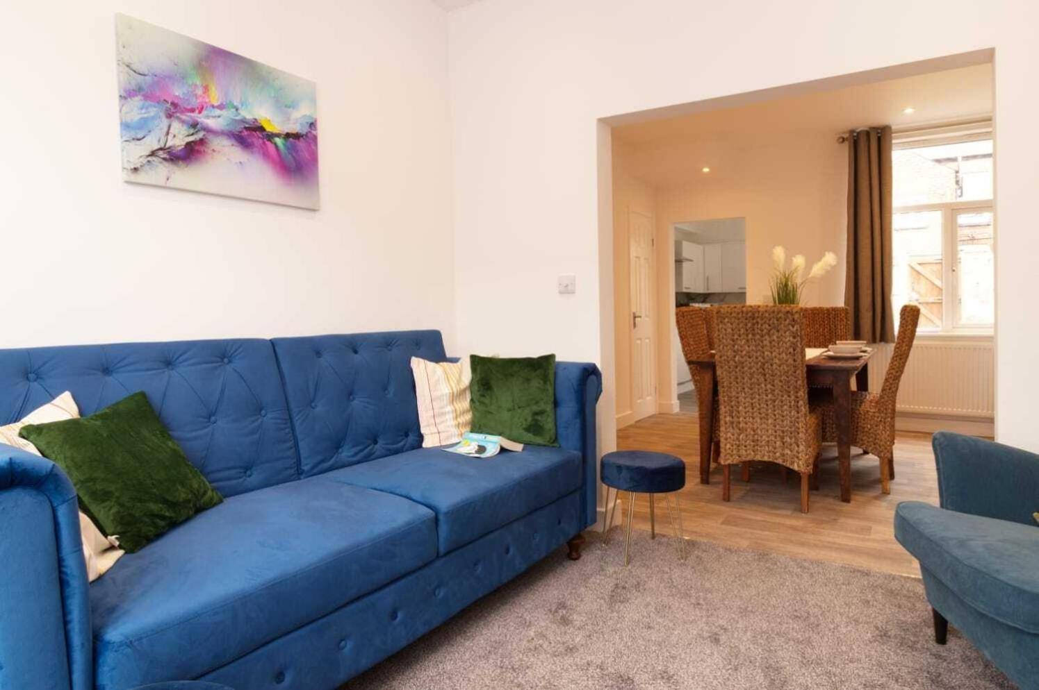 Rydal House 2 Bedroom House With Upstairs Bathroom Newton-le-Willows Room photo